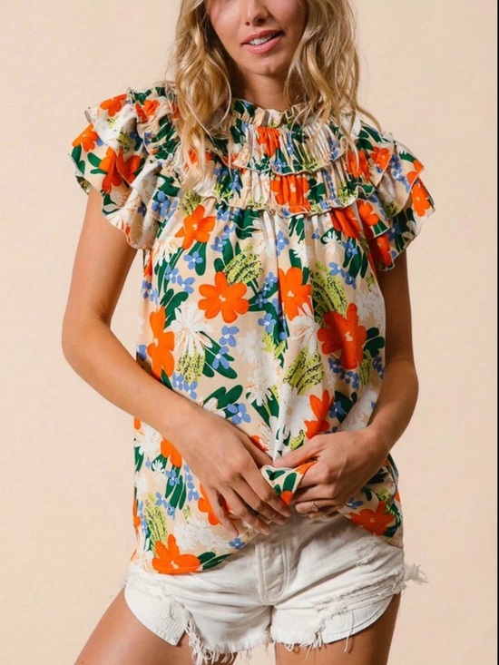 BiBi Tops - NWT BiBi Floral Print Woven Blouse
